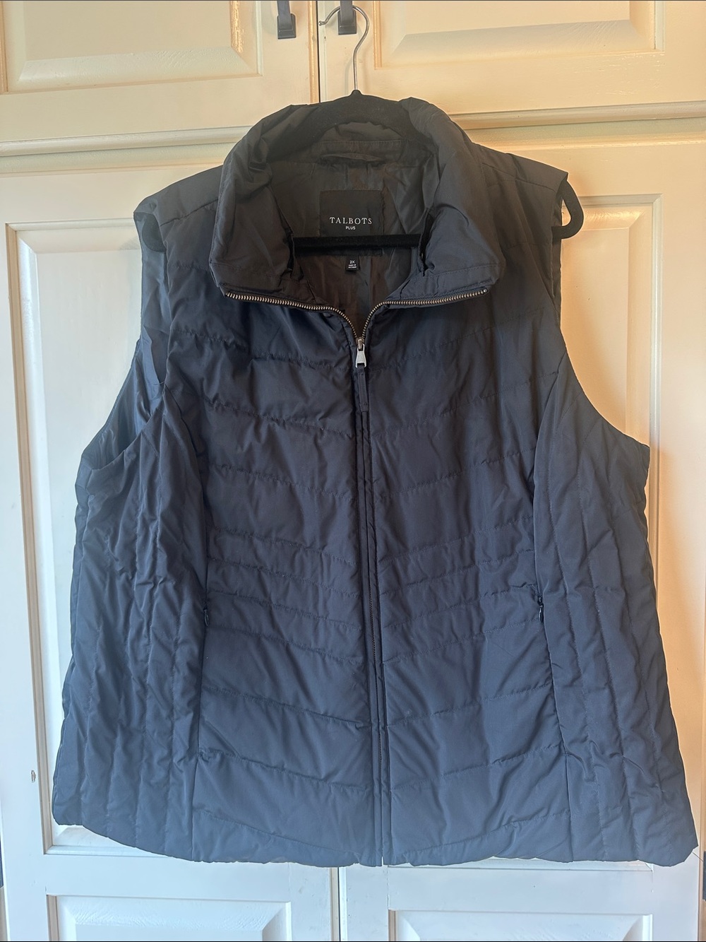 Talbots Quilted Sleeveless Puffer Vest in Charcoal